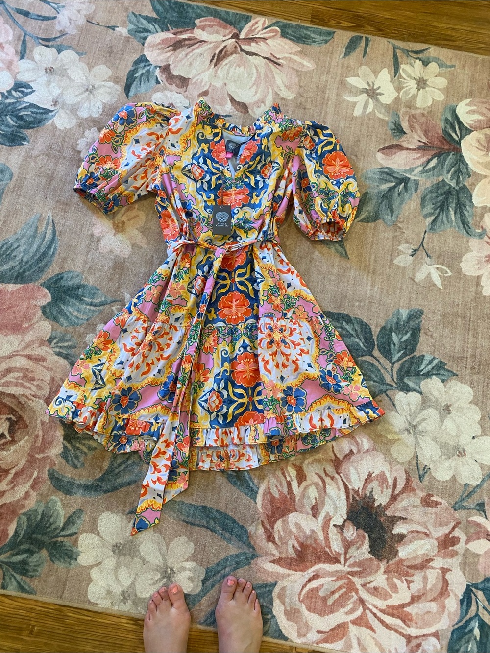 Vince Camuto Multicolor Floral Puff-Sleeve  Dress new with tags size 4